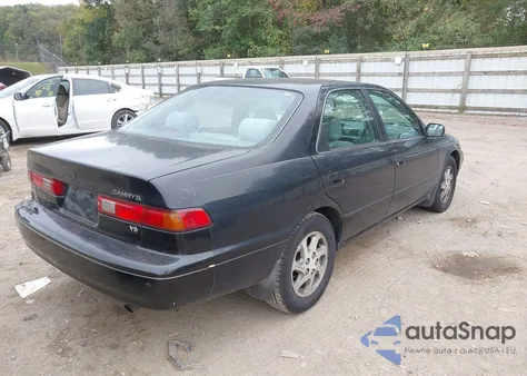 1997 Toyota Camry Le V6 from USA, damaged, VIN 4T1BF22K0VU908199